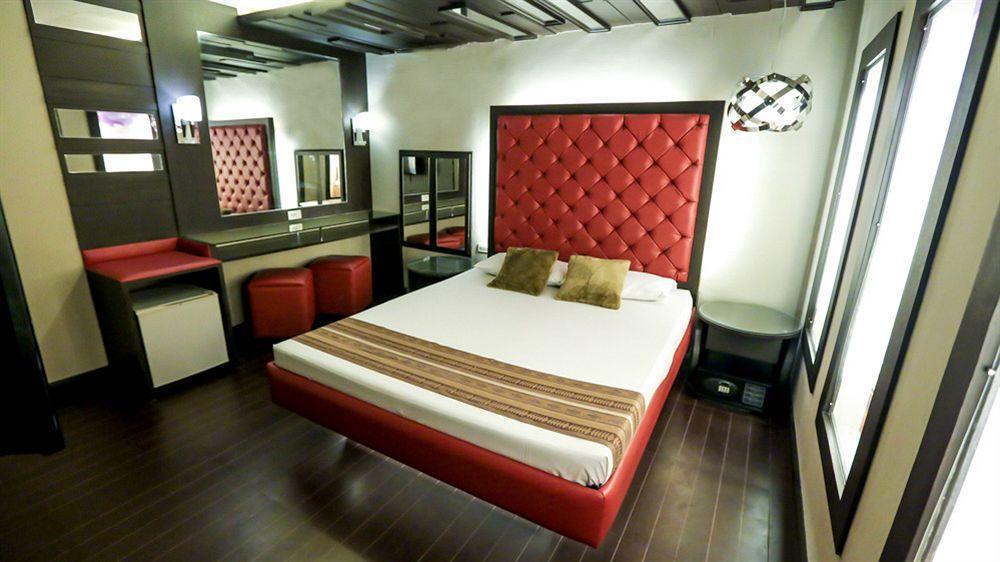 Hotel 2016 Manila Zewnętrze zdjęcie