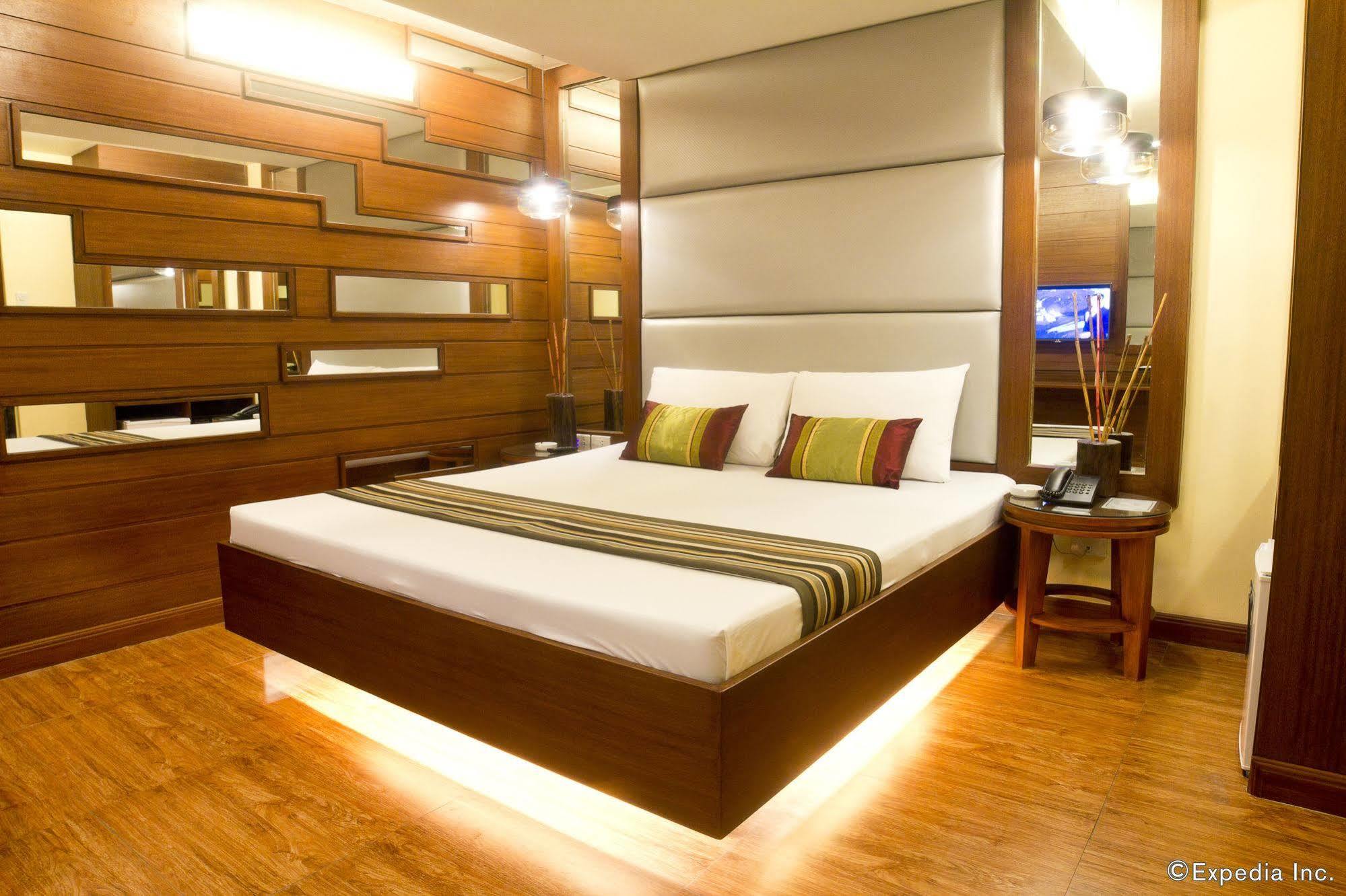 Hotel 2016 Manila Zewnętrze zdjęcie