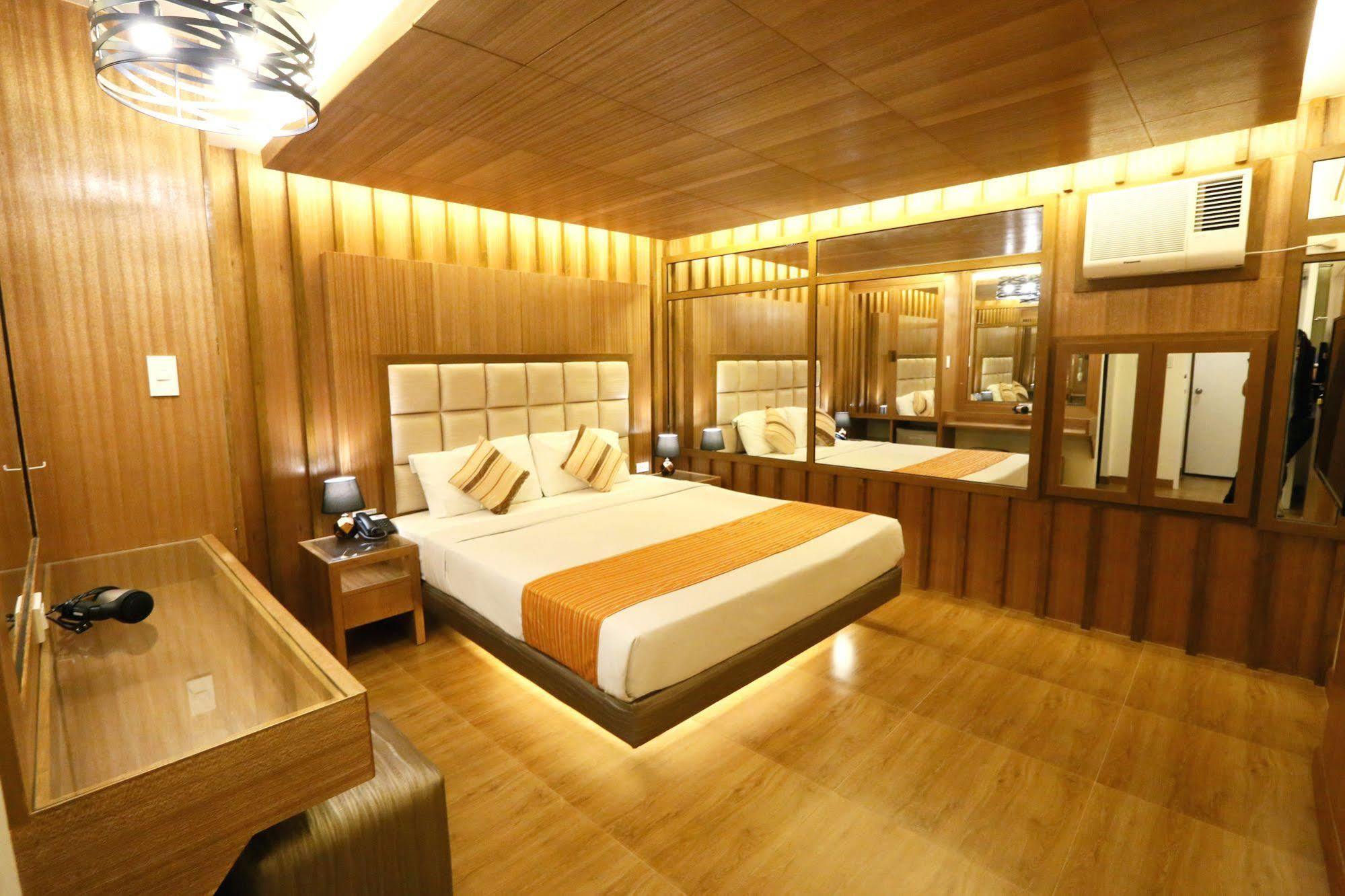 Hotel 2016 Manila Zewnętrze zdjęcie
