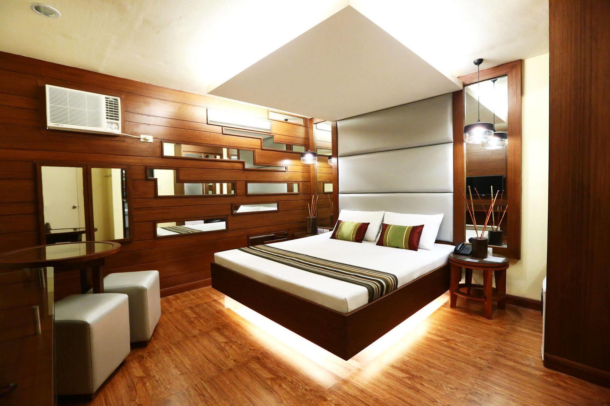 Hotel 2016 Manila Zewnętrze zdjęcie